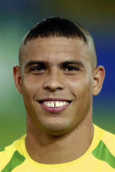 r9 haircut